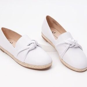 NWOT Isaac Mizrahi Knotted Leather Espadrille Flats